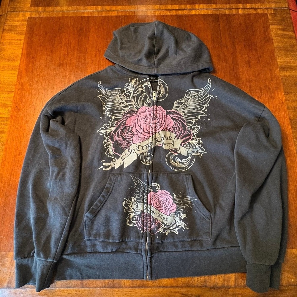 Social Collision True Love Zip Hoodie Medium